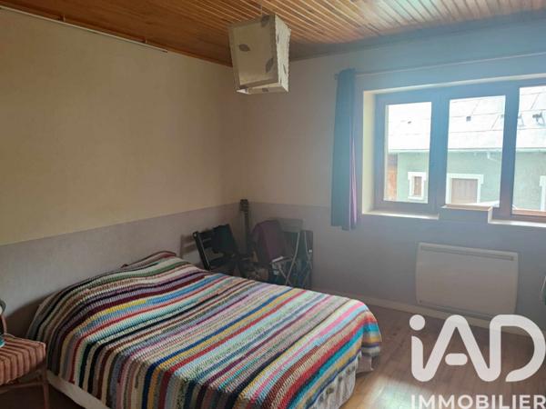 Maison à vendre 15 pièces 179 m² Saint-Jean-d'Arves