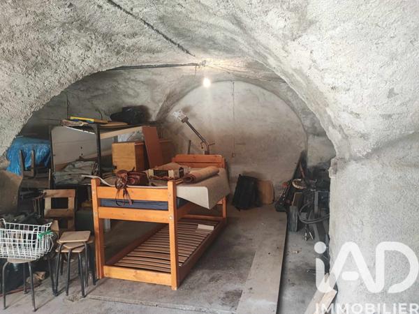 Maison à vendre 15 pièces 179 m² Saint-Jean-d'Arves