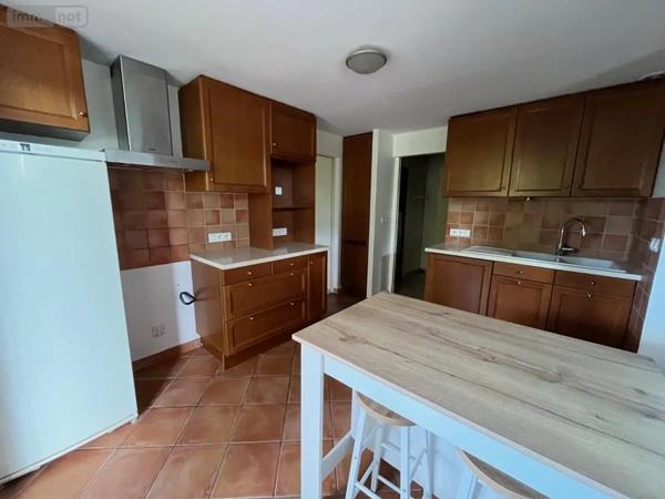 Location - Maison Attignat 01340 4 pièces 123 m 2