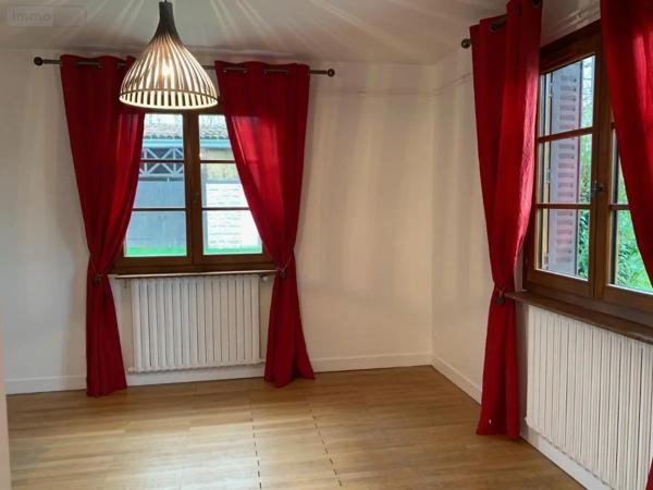 Location - Maison Attignat 01340 4 pièces 123 m 2