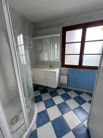 Location - Maison Attignat 01340 4 pièces 123 m 2