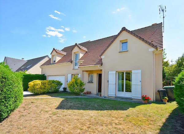A vendre ARPAJON - Maison familiale 5 pièces avec appartement indépendant loué – Centre-ville d’Arpajon