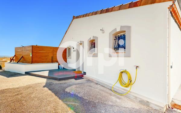 Maison à vendre    5 pièces •  Lagorce