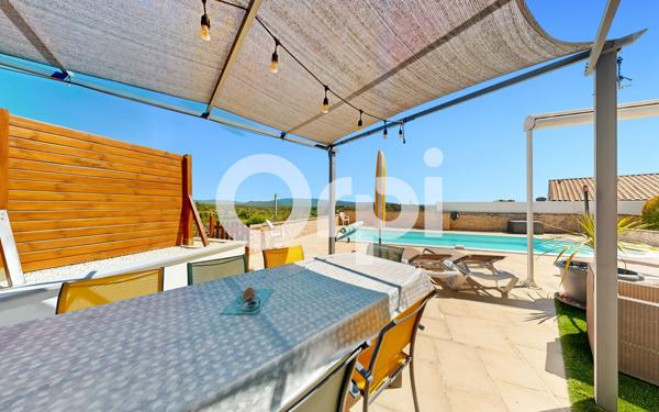 Maison à vendre    5 pièces •  Lagorce