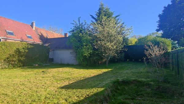 A 5 MN DE BEAUVAIS, JOLIE LONGERE RECENTE DE CARACTERE DE 86 M² HAB RENOVEE CLASSEE EN "C" SUR 400 M² DE TERRA Beauvais (60000)