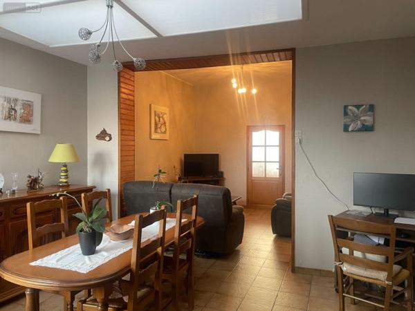 Maison de ville à vendre à Bailleul dans le Nord (59270), ref : F30423