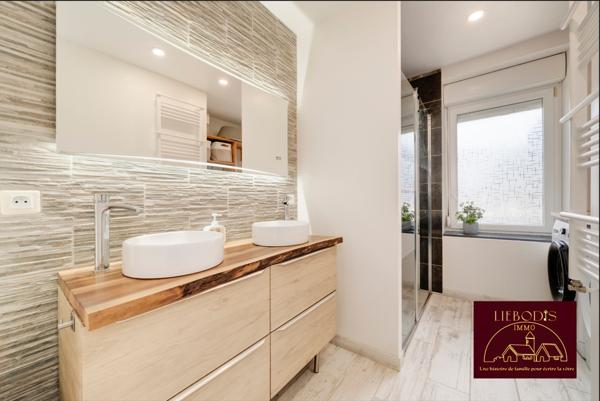 Vincey (88450) Maison de village indépendante entièrement rénovée