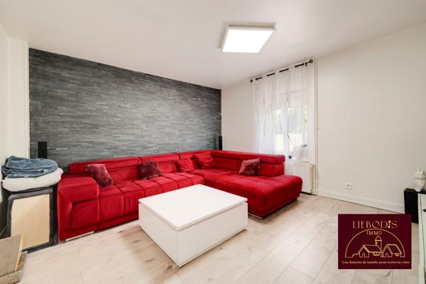 Vincey (88450) Maison de village indépendante entièrement rénovée