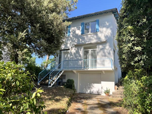 ROYAN - QUARTIER DU PARC - MAISON JARDIN et 5 CHAMBRES