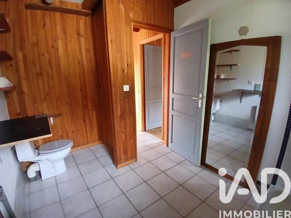 Maison à vendre 8 pièces 139 m² Saint-Yrieix-le-Déjalat