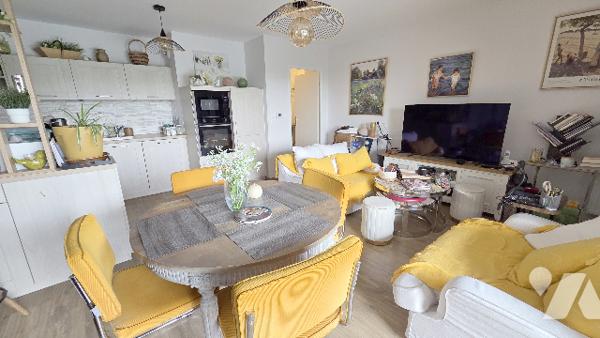 Magnifique appartement récent 2 chambres, loggia et parking