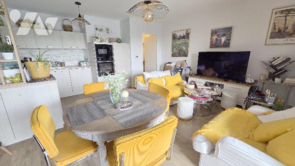Magnifique appartement récent 2 chambres, loggia et parking