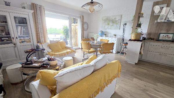 Magnifique appartement récent 2 chambres, loggia et parking