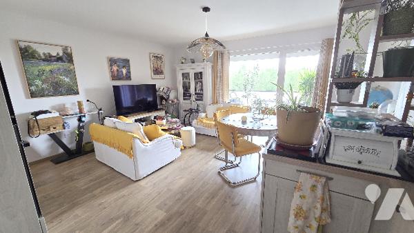 Magnifique appartement récent 2 chambres, loggia et parking