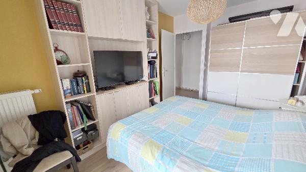 Magnifique appartement récent 2 chambres, loggia et parking