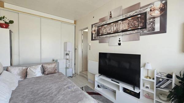 ⭐ Noyant-Villages – Maison de plain-pied 3 chambres avec jardin arboré, grand garage et commerces à pied