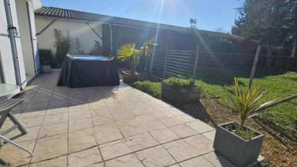 ⭐ Noyant-Villages – Maison de plain-pied 3 chambres avec jardin arboré, grand garage et commerces à pied