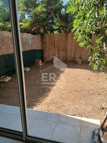 A LOUER - STUDIO EN REZ-DE-JARDIN A SAINT-LAURENT-DU-VAR, PROCHE DES PLAGES