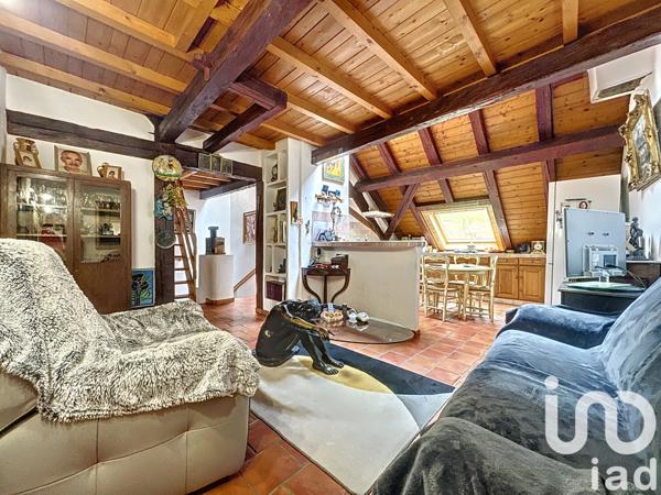 Immeuble à vendre 274 m² Taninges