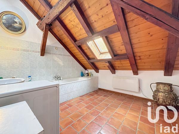 Immeuble à vendre 274 m² Taninges