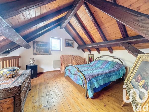 Immeuble à vendre 274 m² Taninges