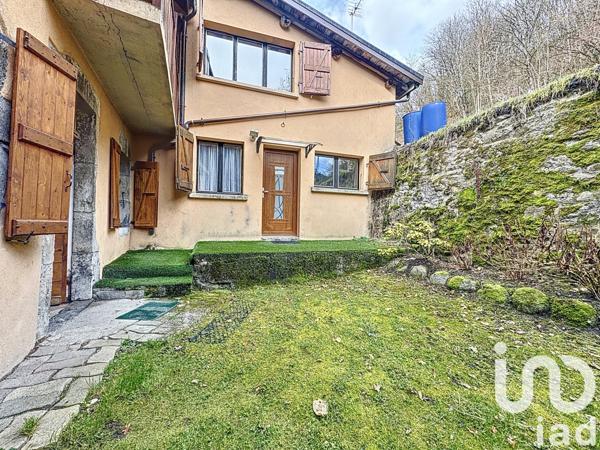 Immeuble à vendre 274 m² Taninges