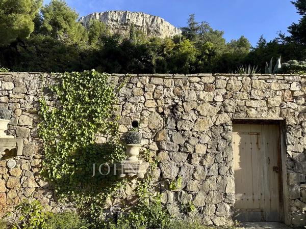 Villa avec vue panoramique sur la mer à Cassis