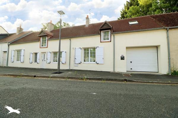 Maison à vendre |  Mehun-sur-Yèvre |  6 pièces | 225 m²