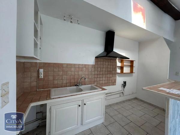 Appartement à louer 4 pièces 70.1m²