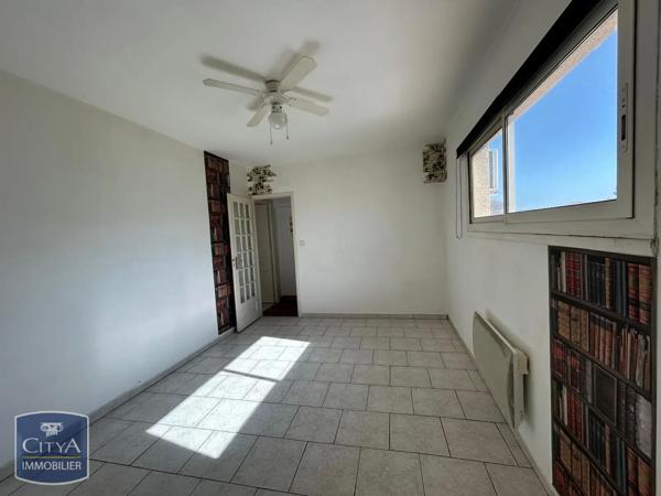 Appartement à louer 4 pièces 70.1m²