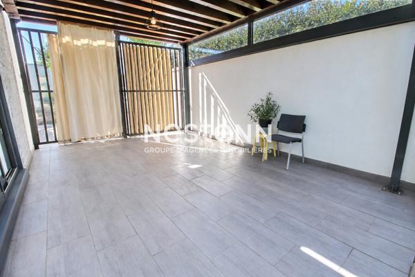 Secteur Pasteur :  Maison contemporaine avec jardin  pergola et terrasse
