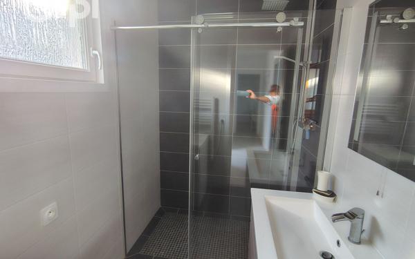 Maison à vendre    3 pièces •  La Tremblade