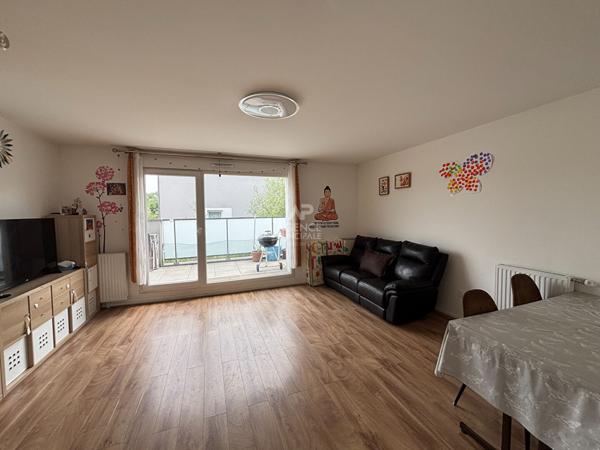 Appartement St Ouen L'aumone 4 pièce(s) 75.54 m2 279 000 € **  - Référence  11245