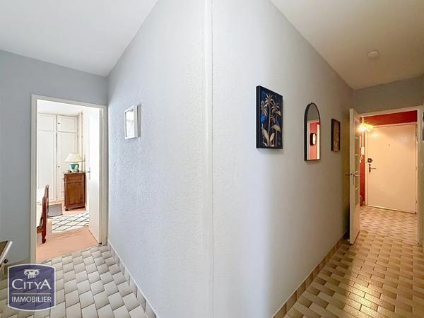 Appartement à vendre 4 pièces 81.55m² Orléans (45100)