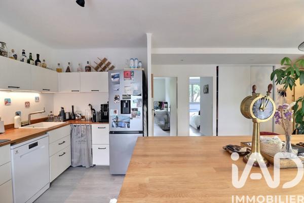 Appartement à vendre 3 pièces 66 m² Marseille 8
