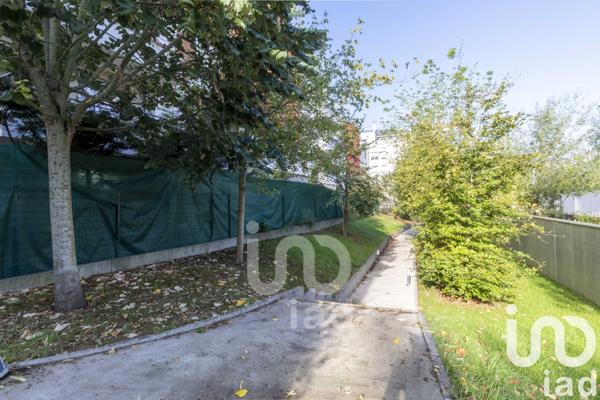 Appartement à vendre 3 pièces 60 m² Éragny