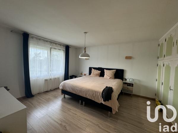 Maison à vendre 5 pièces 95 m² Le Mérévillois