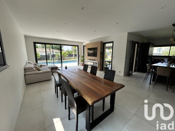 Maison à vendre 7 pièces 143 m² Carignan-de-Bordeaux