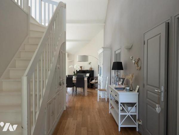 LA CHASSELOIRE - Maison plain pied - 4 chambres - double garage - piscine