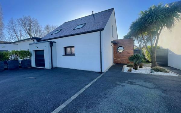 Maison à vendre    5 pièces •  Saint-André-des-Eaux