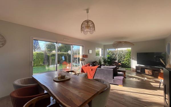 Maison à vendre    5 pièces •  Saint-André-des-Eaux