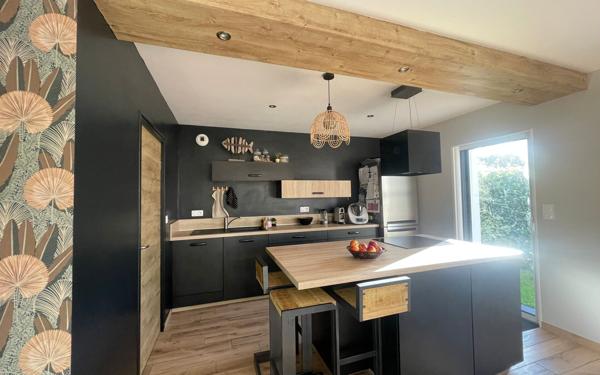 Maison à vendre    5 pièces •  Saint-André-des-Eaux