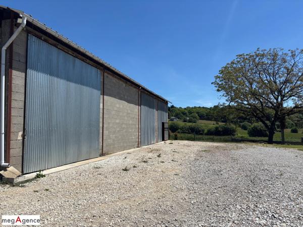 Maison à SAINT-CLEMENT, 19700 - 3 pièces 553m²