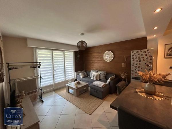 Appartement à louer 2 pièces 37.28m² Albertville (73200)