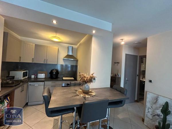 Appartement à louer 2 pièces 37.28m² Albertville (73200)
