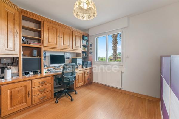 Maison à vendre 5 pièces DIVONNE LES BAINS (01)