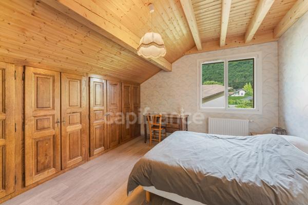 Maison à vendre 5 pièces DIVONNE LES BAINS (01)