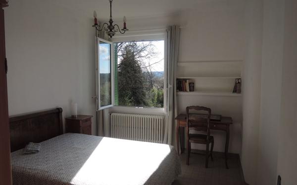 Maison à vendre    10 pièces • 320 m2 Hauteville-Lompnes