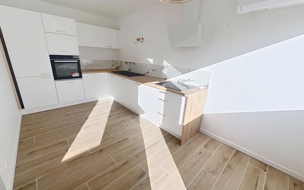 Maison à vendre    5 pièces • 102 m2 Guilherand-Granges