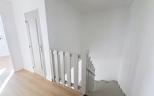 Maison à vendre    5 pièces • 102 m2 Guilherand-Granges